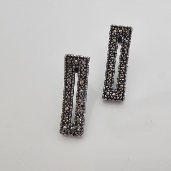 MARCASITE JEWELLERY -BUNDLE! - 1 RING & 2 PAIRS OF EARRINGS! - Picture 10 of 14